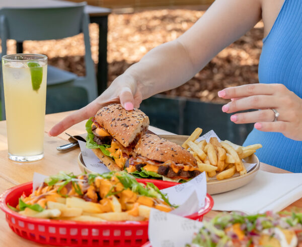 2024_01_24_Ball_Court_Hotel_028-600x490