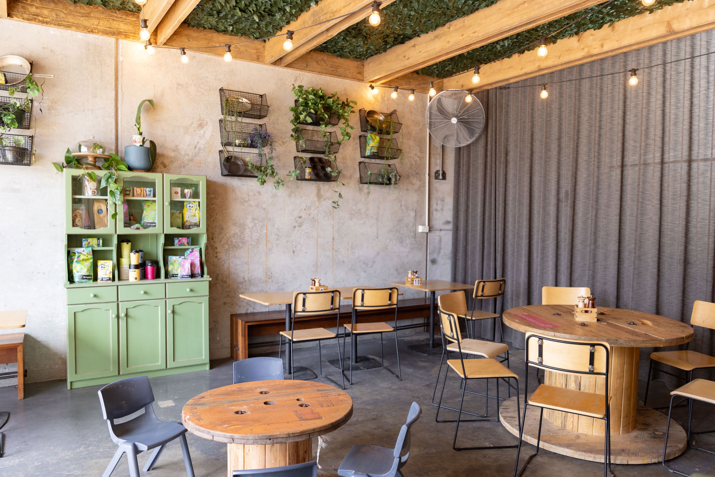 3429Sunbury_6-3_055 low res